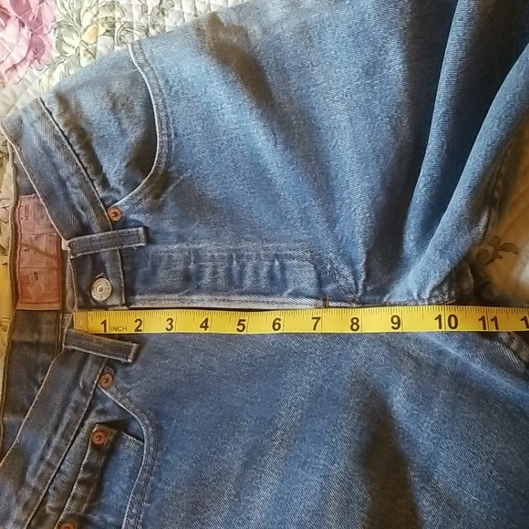 Vintage women's 501 Levis - Picture 9 of 12